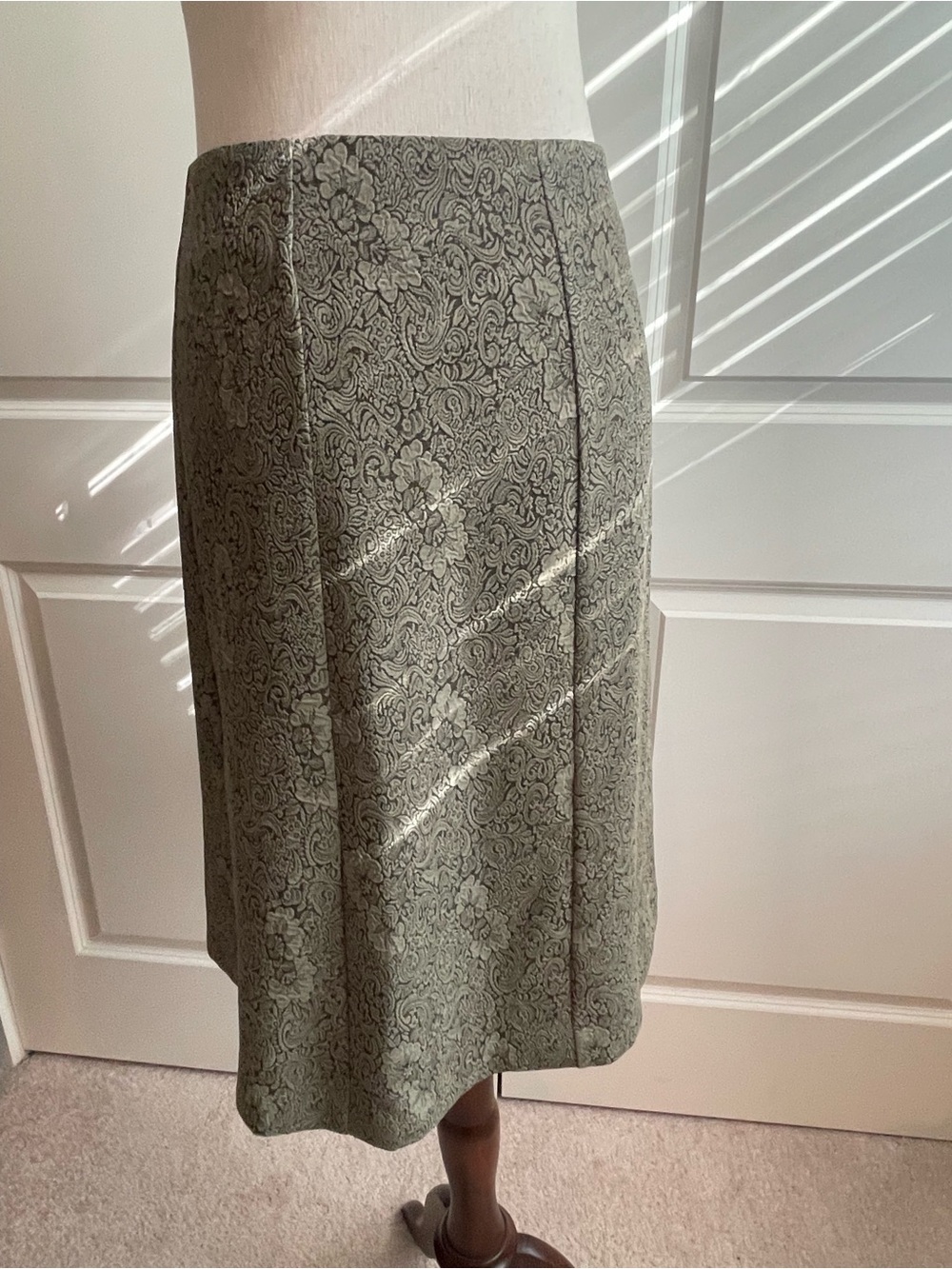 Vintage 90s Rena Rowan Size 14 Sage Paisley Jacquard Midi A-Line Skirt